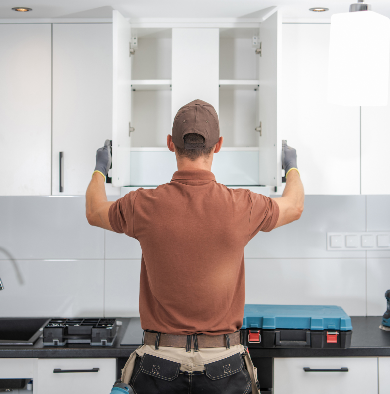 Cabinet & Furniture Hardware